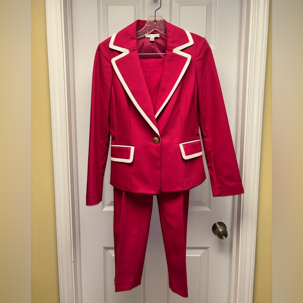 St. John Sport Pink Suit Set | Blazer & Pants | Size 2 / P |